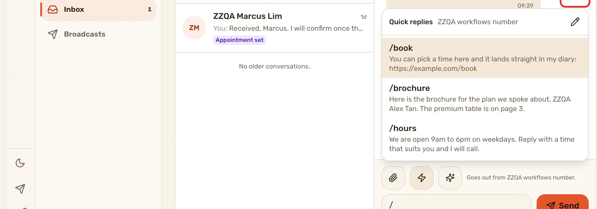 The quick replies list open above the message box after a slash: three saved replies under Quick replies, the lead's name already filled in, and the pencil at the right outlined.